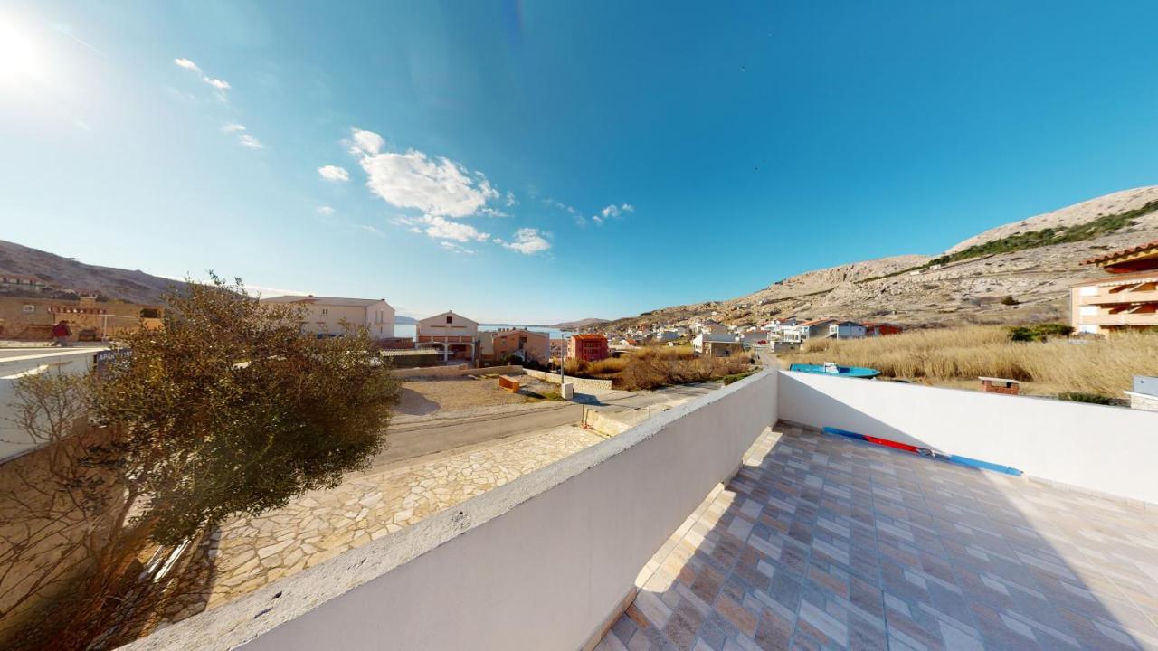 Apartments Riva Metajna Exteriér fotografie