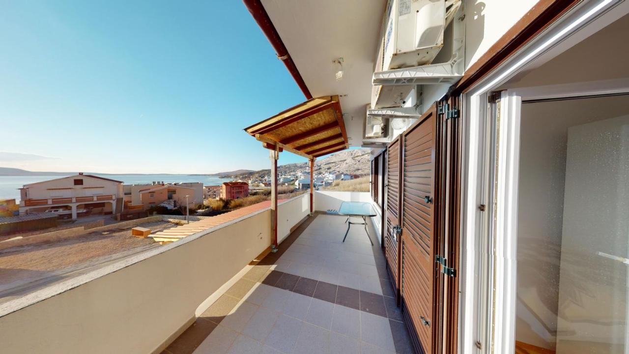 Apartments Riva Metajna Exteriér fotografie