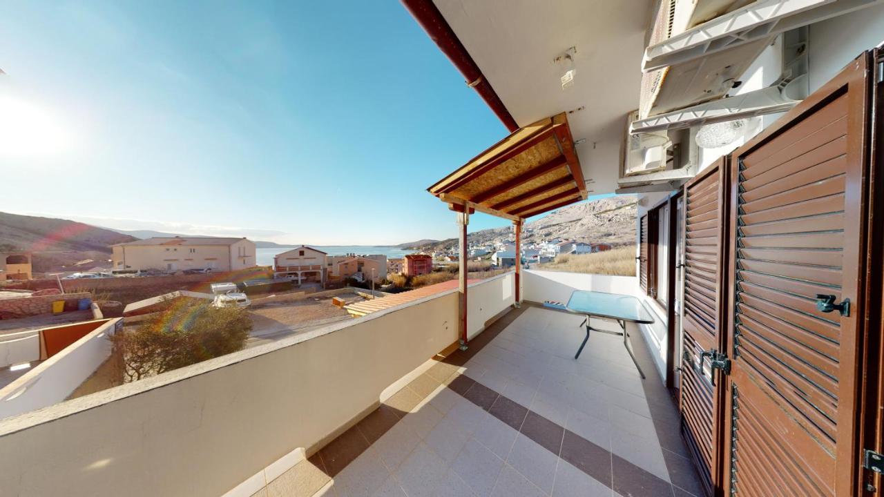 Apartments Riva Metajna Exteriér fotografie